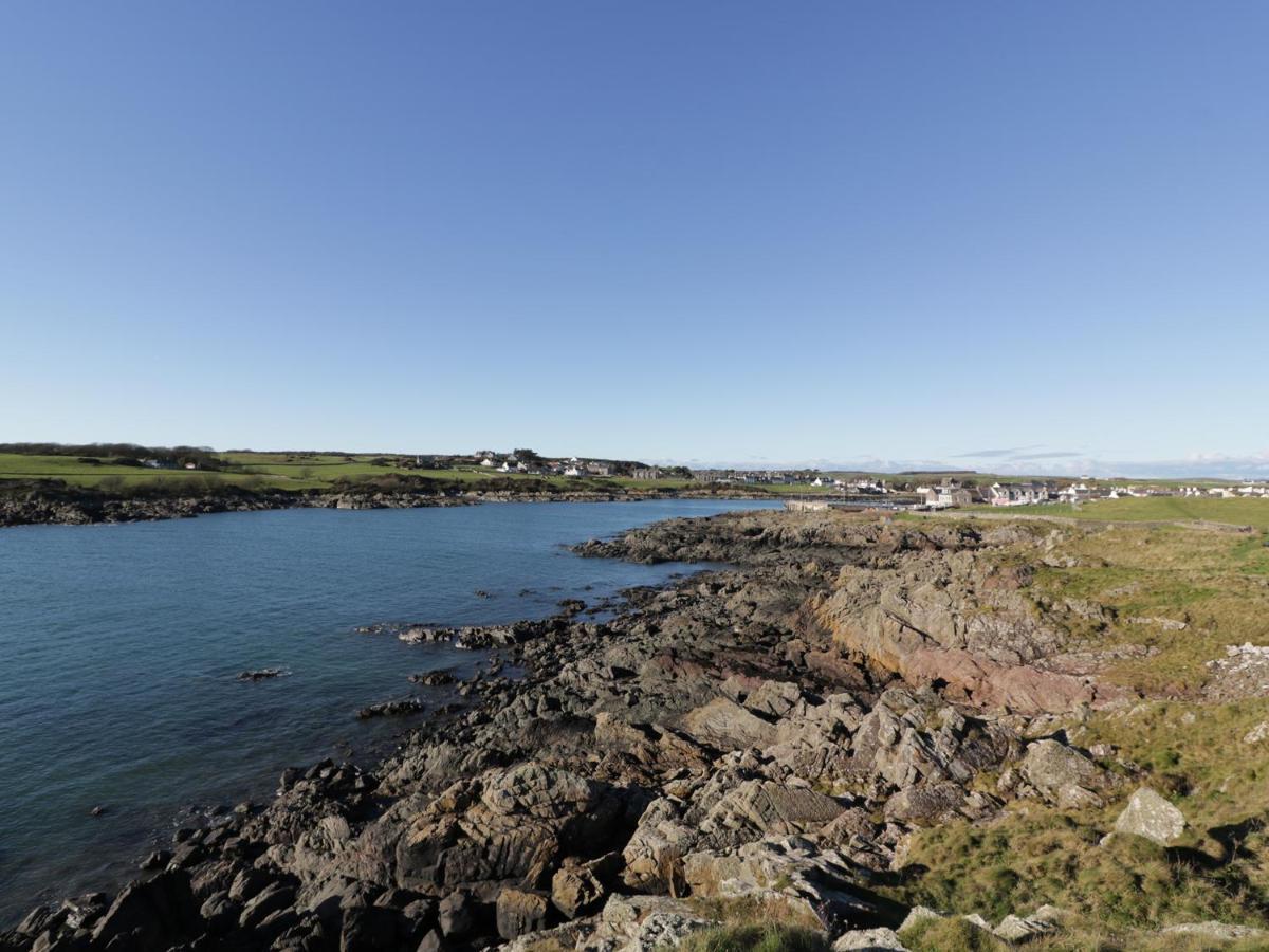 The Clamshell Apartment Isle of Whithorn Exterior photo