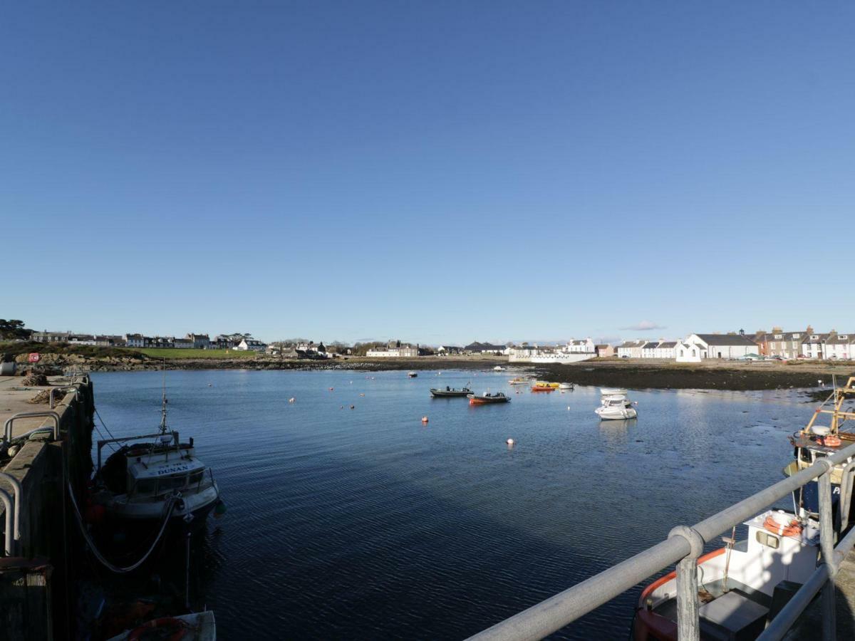 The Clamshell Apartment Isle of Whithorn Exterior photo